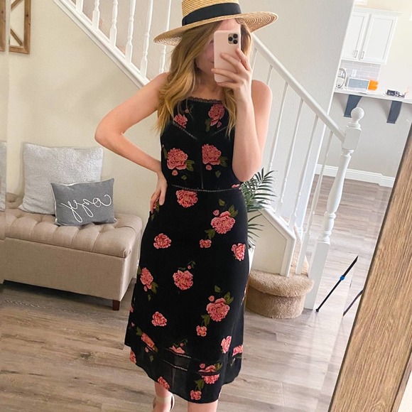 Reformation - Picture 2 of 11